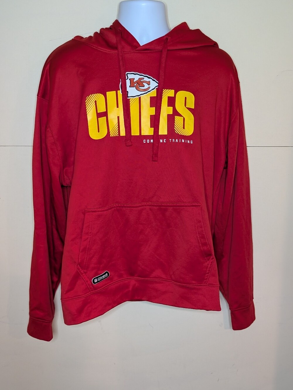 NFL Team Apparel Kansas City Chiefs Combine Training Red Hoodie